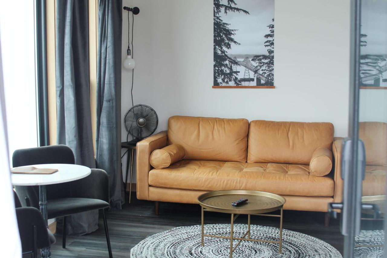Bowline Hotel Astoria Dış mekan fotoğraf