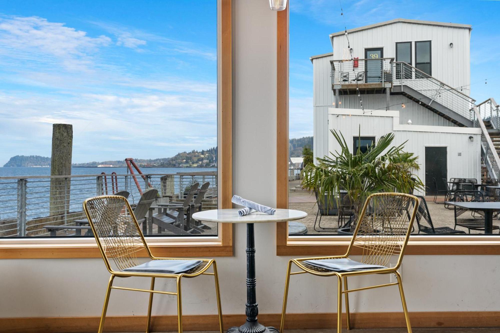 Bowline Hotel Astoria Dış mekan fotoğraf